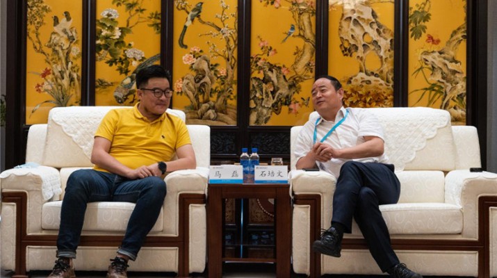 景域驴妈妈集团高级副总裁马磊一行到访爱游戏在线(中国)集团
