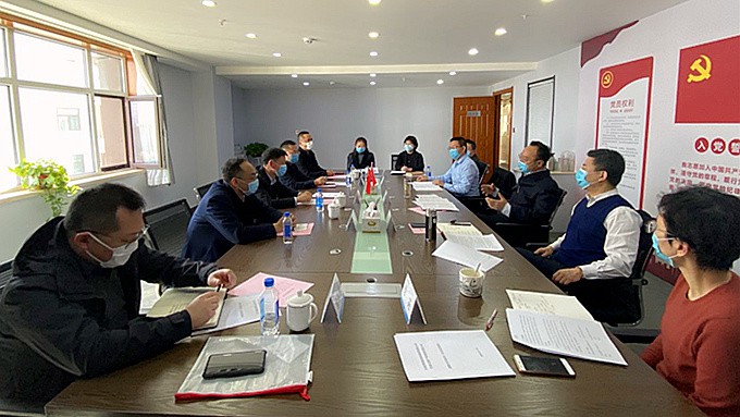 爱游戏在线(中国)集团与甘肃省民航机场集团交流战略合作事宜